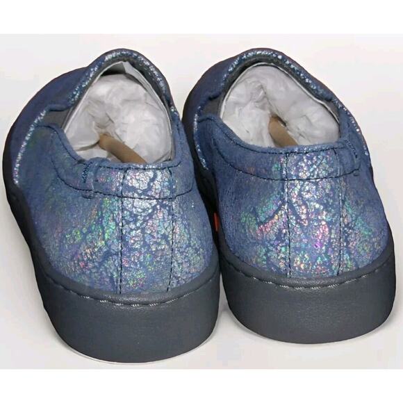 Vionic PRO Mahoney Avery Women's size 6.5 Blue Metallic slip-on shoes New In Box - Picture 5 of 7